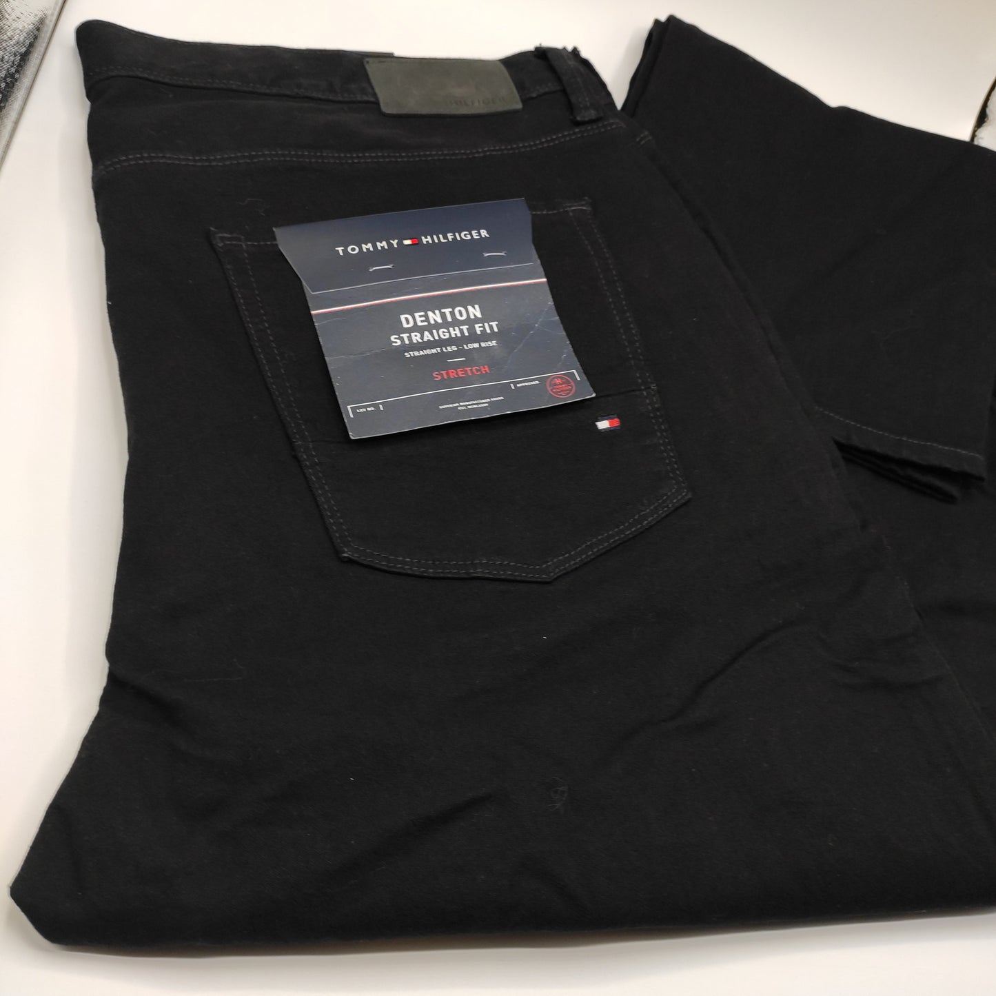 Tommy Hilfiger Corr Denton Straight Fit Black Jeans W38 L32 - D&D Moda