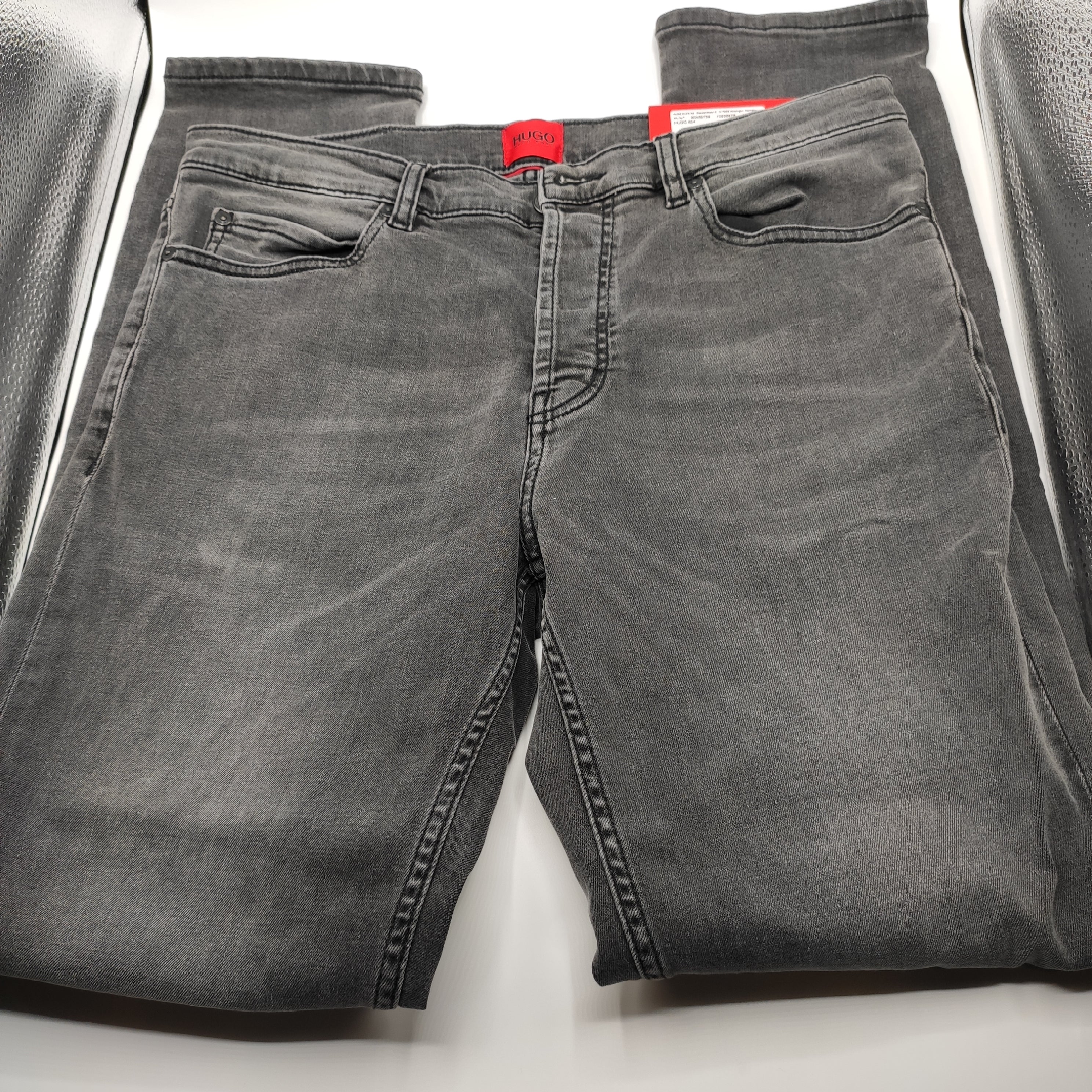 New popular Men’s Hugo Boss Jeans - W30